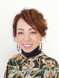 山尾あかね　AKANE YAMAO